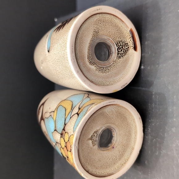 Colorful Ceramic Bird Salt/ Pepper Shakers. - Picture 6 of 8